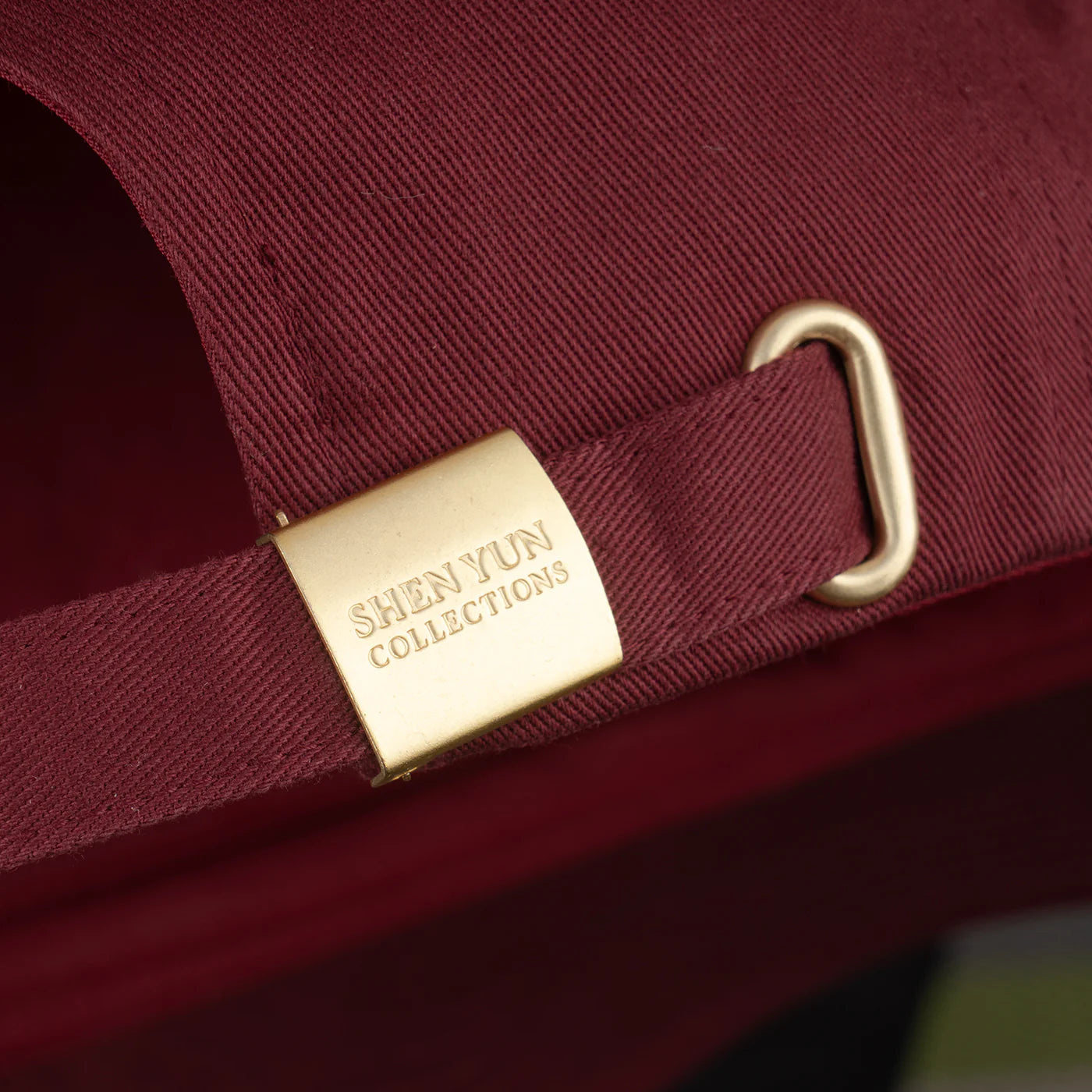 Zhen Shan Ren Classic Cap Burgundy