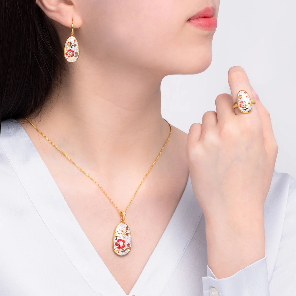 Plum Blossom Mosaic Mother of Pearl Earrings Gold
