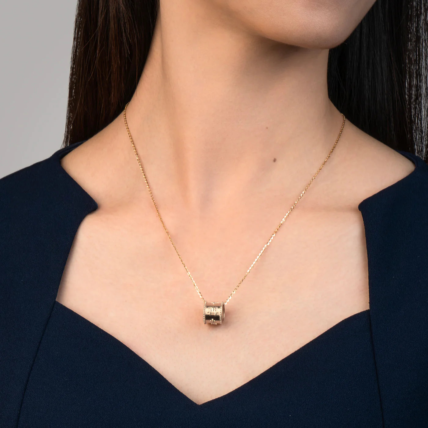 Zhen Shan Ren Eternity Necklace - 14kt Yellow Gold
