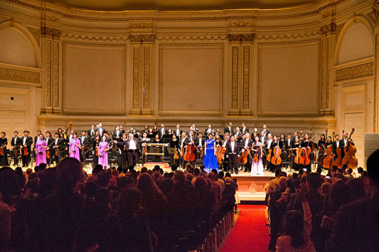 Shen Yun Performing Arts Orchestra Chorus - Volume !!