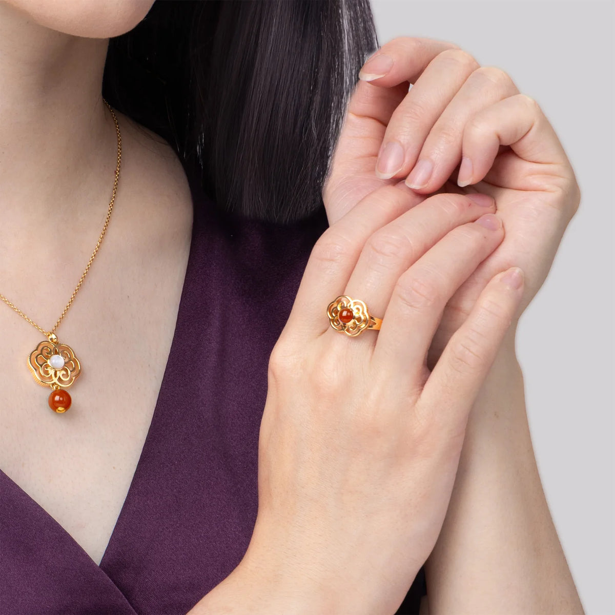Blissful Ruyi Ring with Carnelian size 8/9