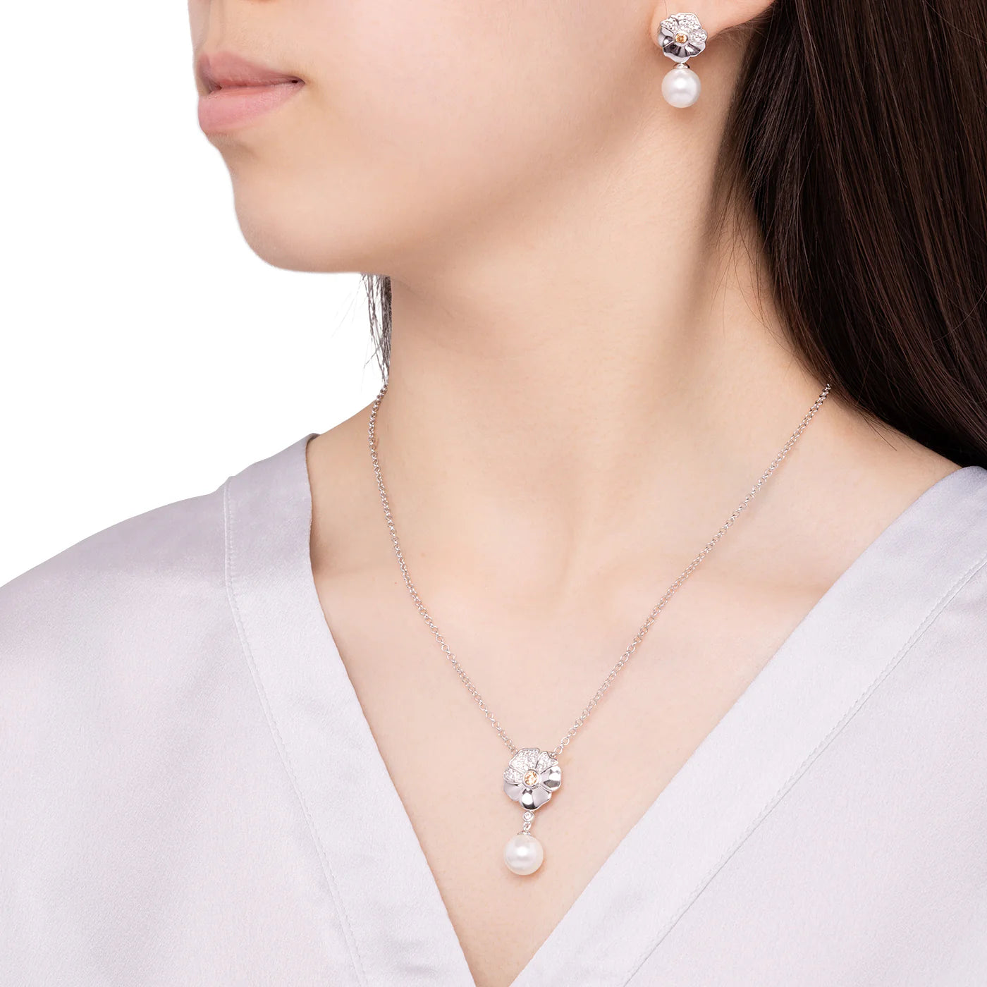 Floral Blessings Necklace