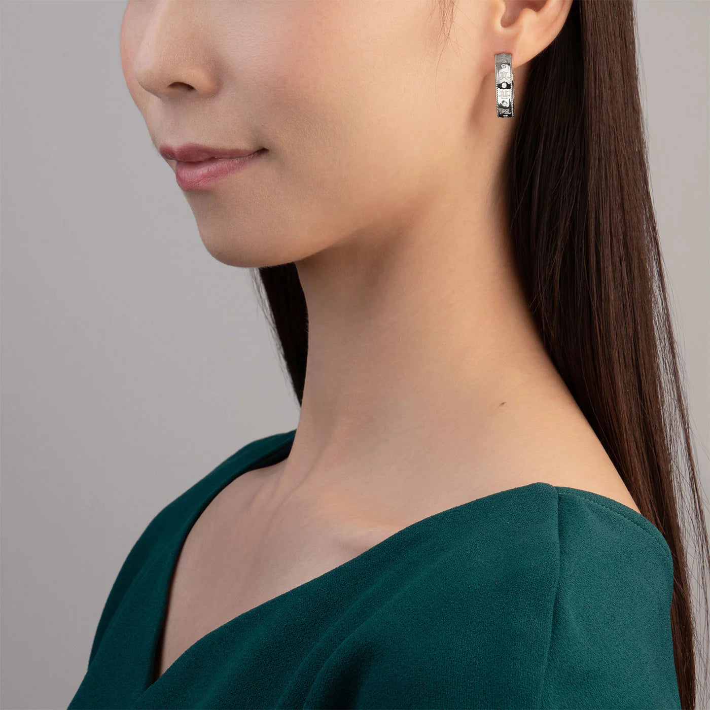 Zhen Shan Ren Wondrous Words Earrings -  Large Hoops Silver